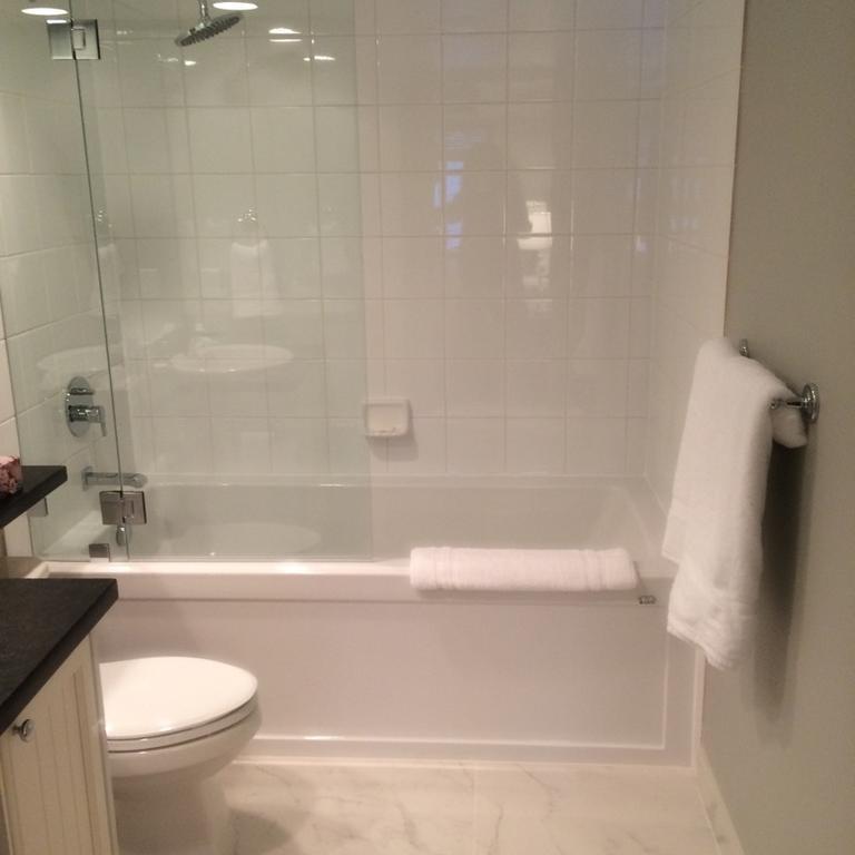 Tyndalstone Lodge 3 Bedroom In The Heart Of Village North Whistler Luaran gambar