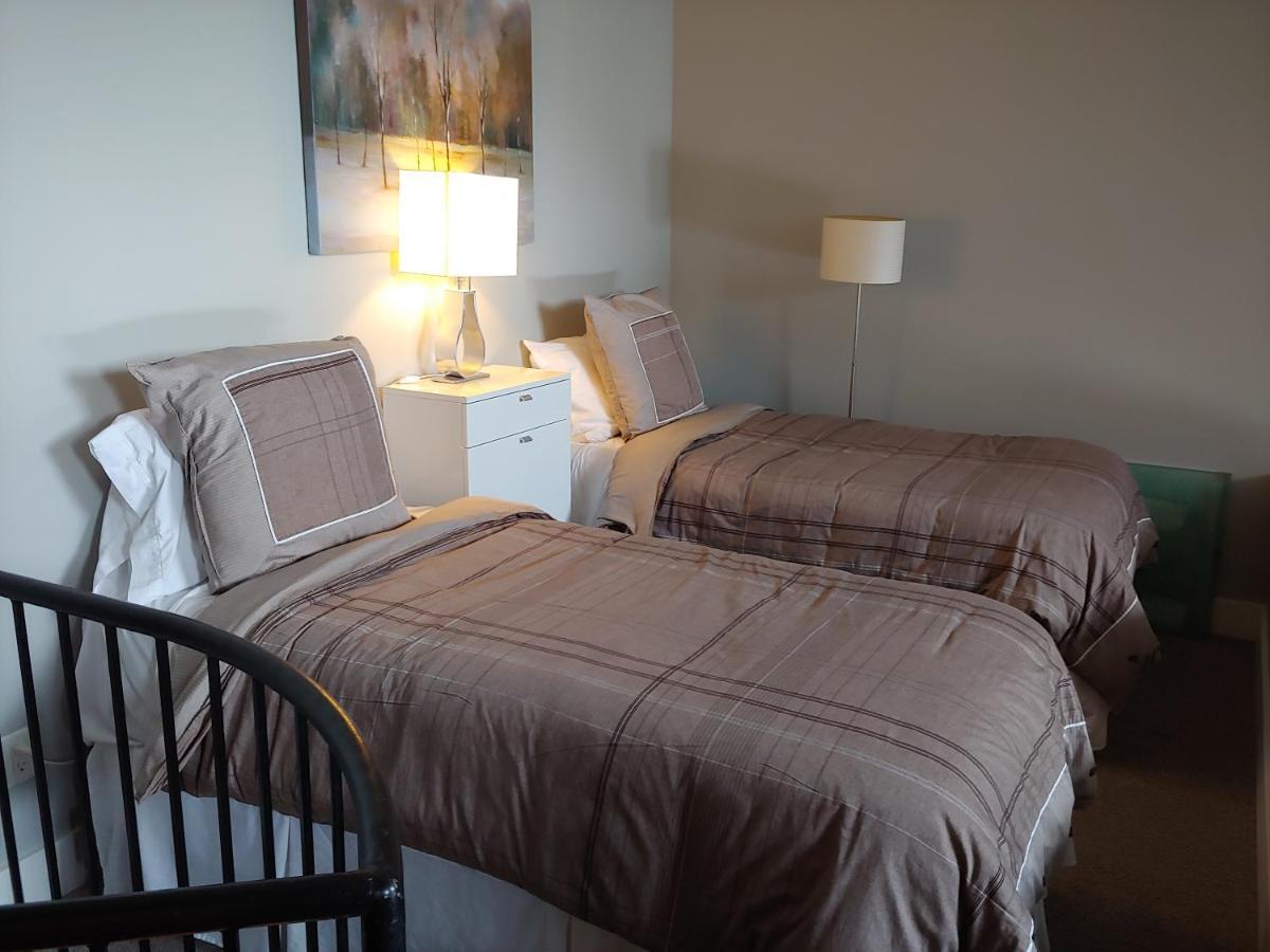Tyndalstone Lodge 3 Bedroom In The Heart Of Village North Whistler Luaran gambar